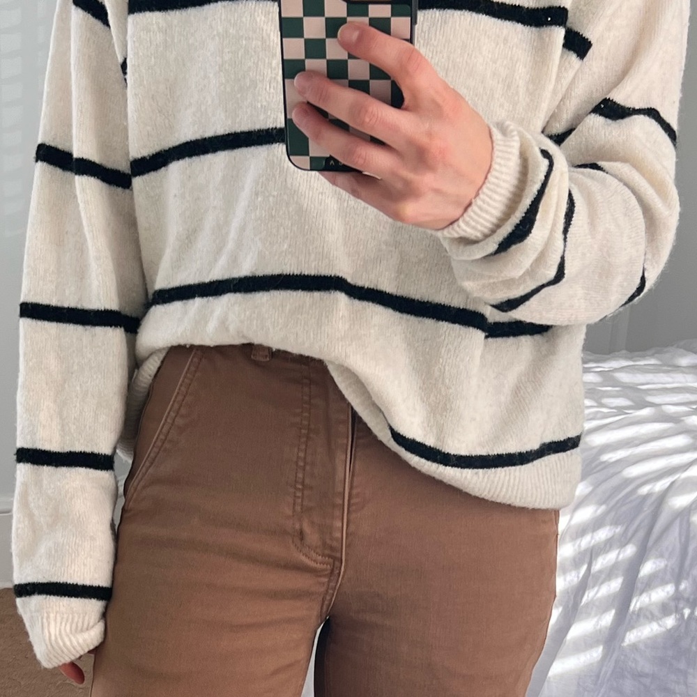 H&M sweater